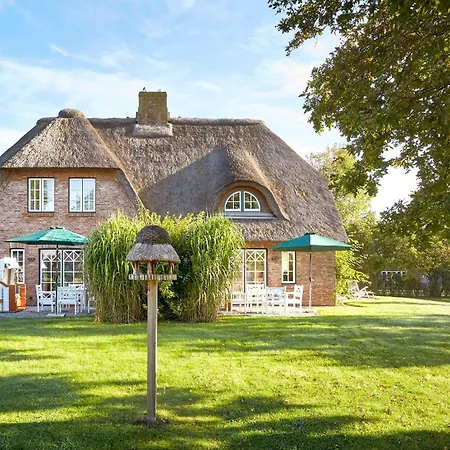 Reethues Marta - Rechts Ferienhaus *